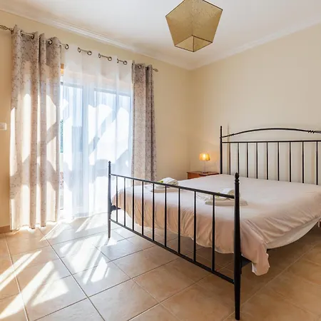 Perola Da Lagoa Holiday home *