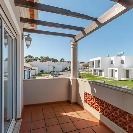 Pérola Da Lagoa * Vau (Obidos)