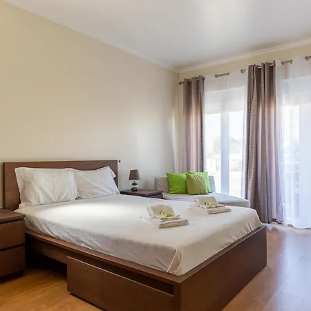 Perola Da Lagoa Tatil Evi Vau (Obidos)