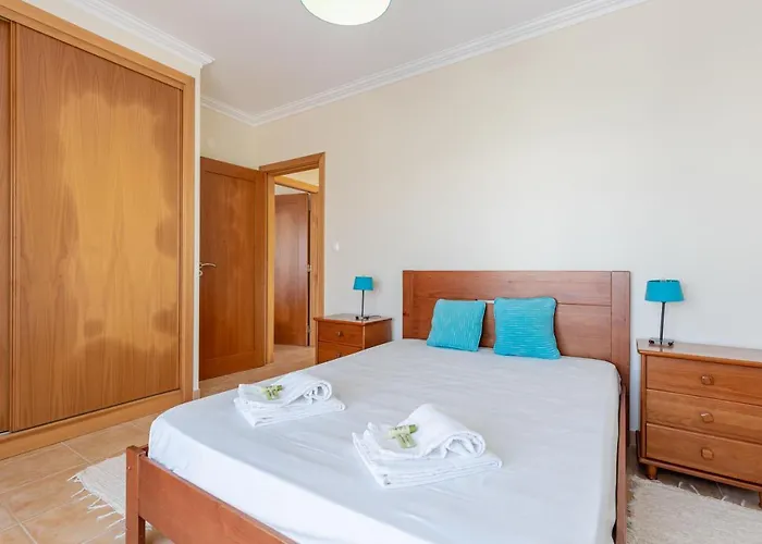 Perola Da Lagoa Вау